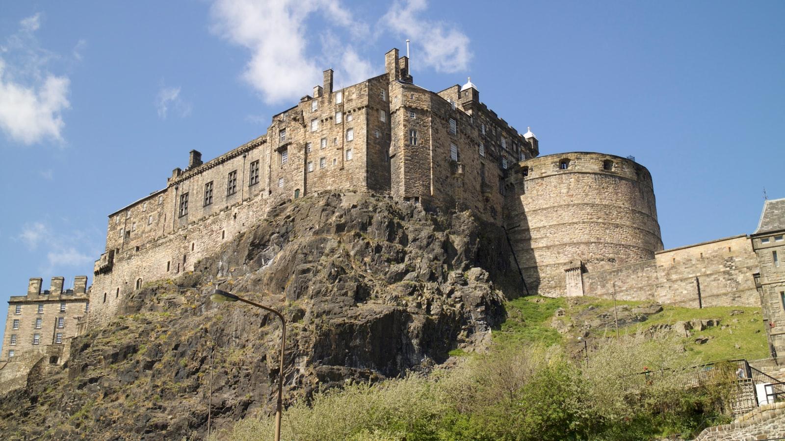 Unforgettable Views from Edinburgh Fortress