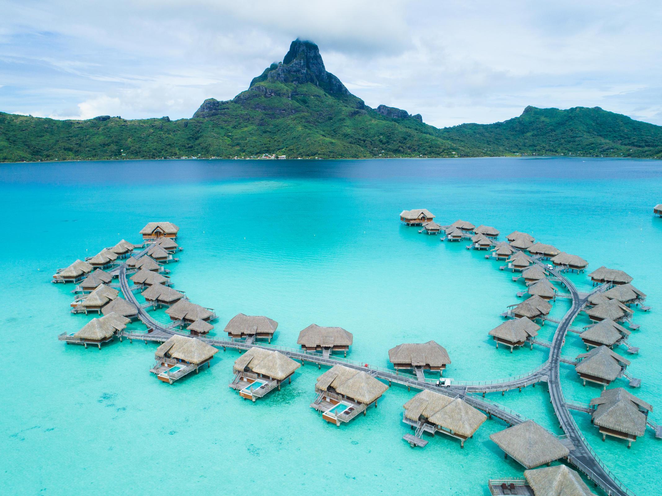 Discovering the Breathtaking Elegance of Tahiti